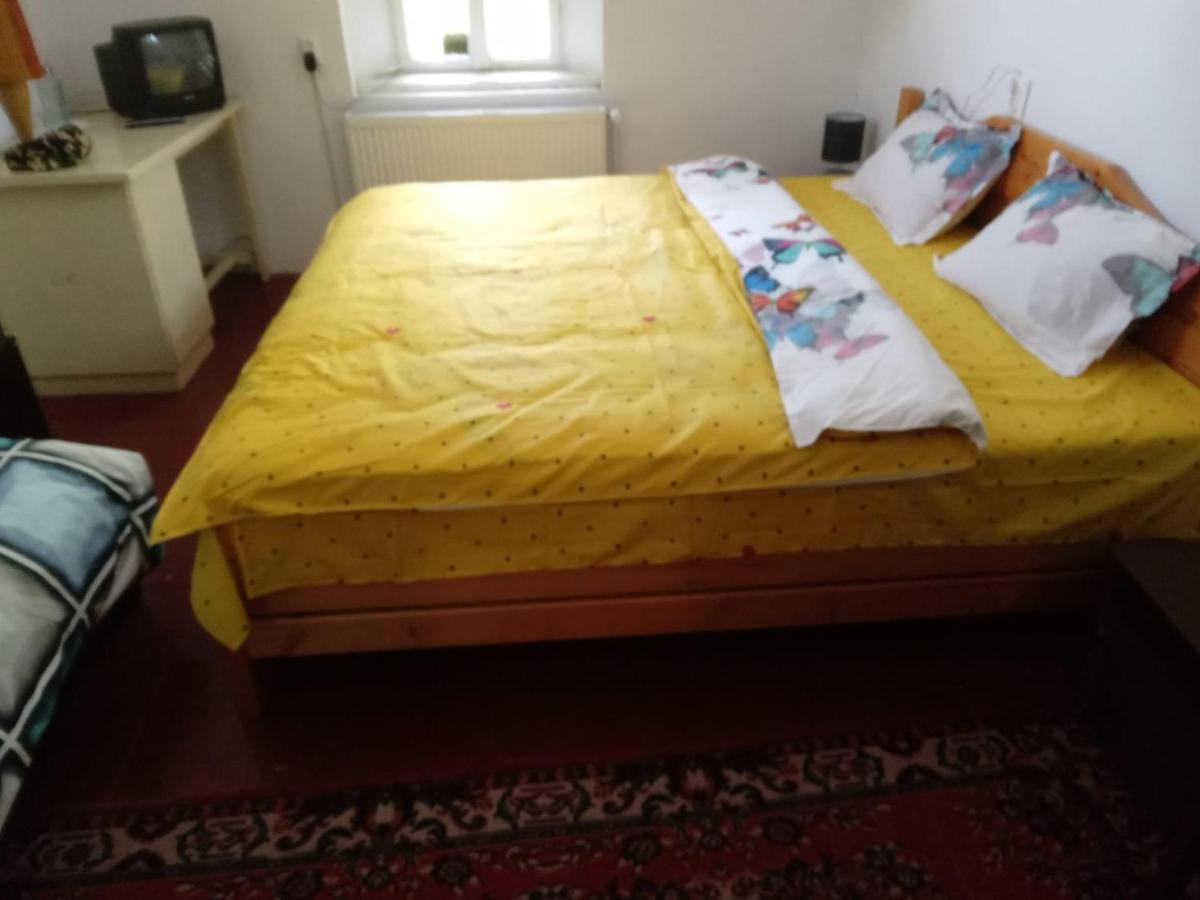 Camping Aviator Busteni, Camere Luaran gambar